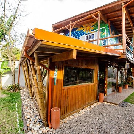 Hostel Quintal Do Rosa Praia do Rosa Extérieur photo
